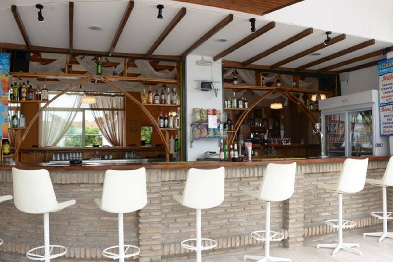 Trabukos Beach Complex (Adults Only) Kávos Zewnętrze zdjęcie